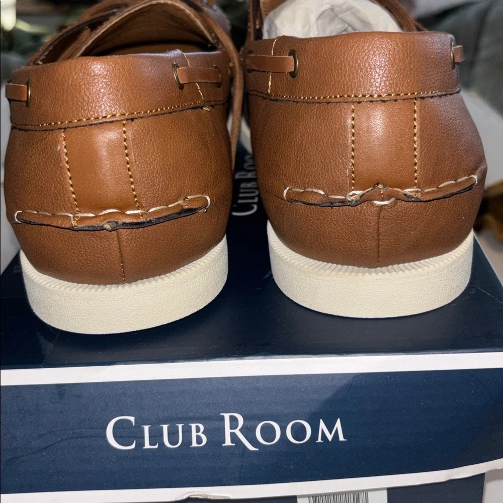 CLUB ROOM TAN BOAT SHOE SIZE 13 NEW WITH BOX MSRP $59.99